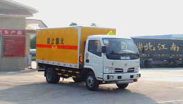 东风（国五）1.2吨爆破器材运输车图片